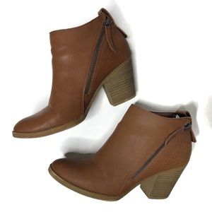 Dolce Vita Cognac Leather Ankle Booties Size 8